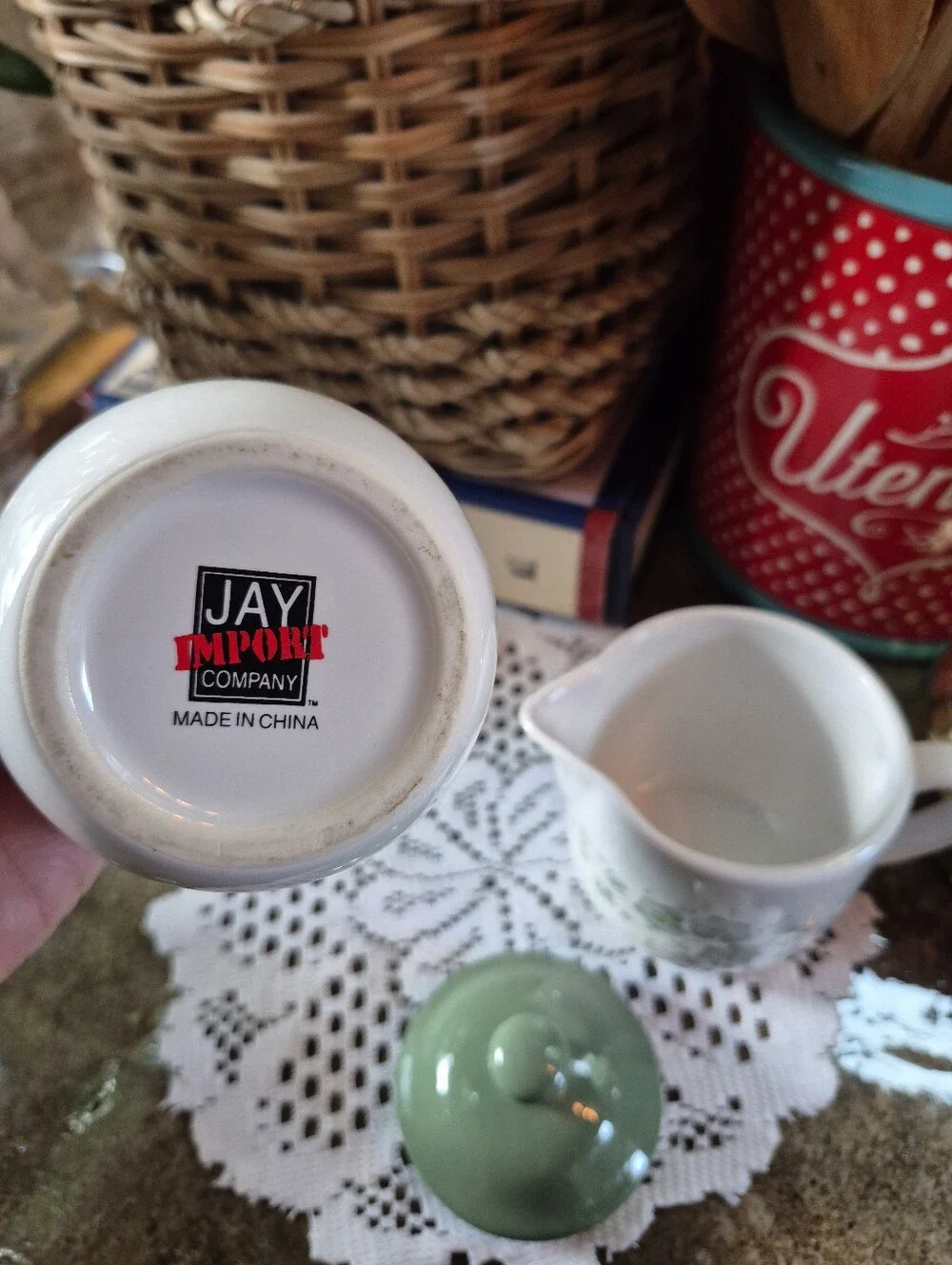 Jay Import Company excellent lighty